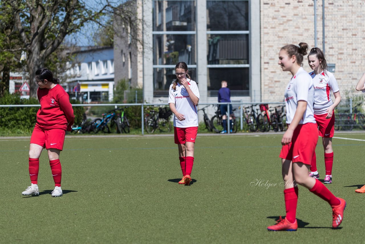 Bild 62 - wCJ Germania Schnelsen - Walddoerfer SV : Ergebnis: 0:6